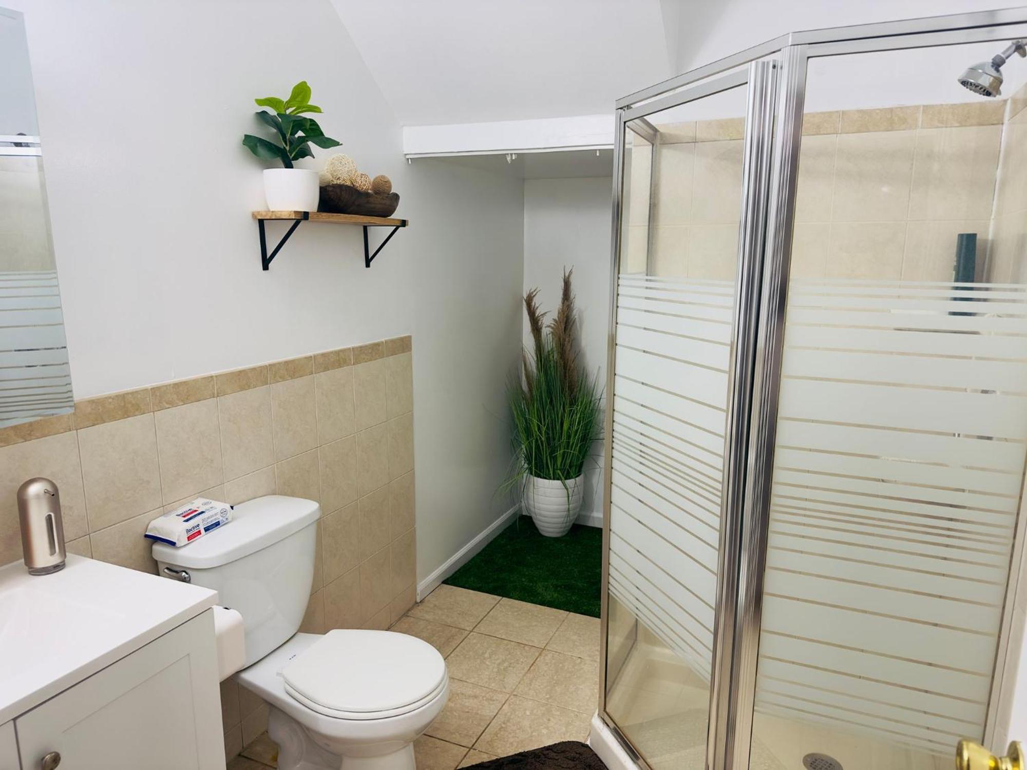 Cosy Bedroom 6 Minutes To Ewr Prudential Hotels Pen Station นูวาร์ก ภายนอก รูปภาพ